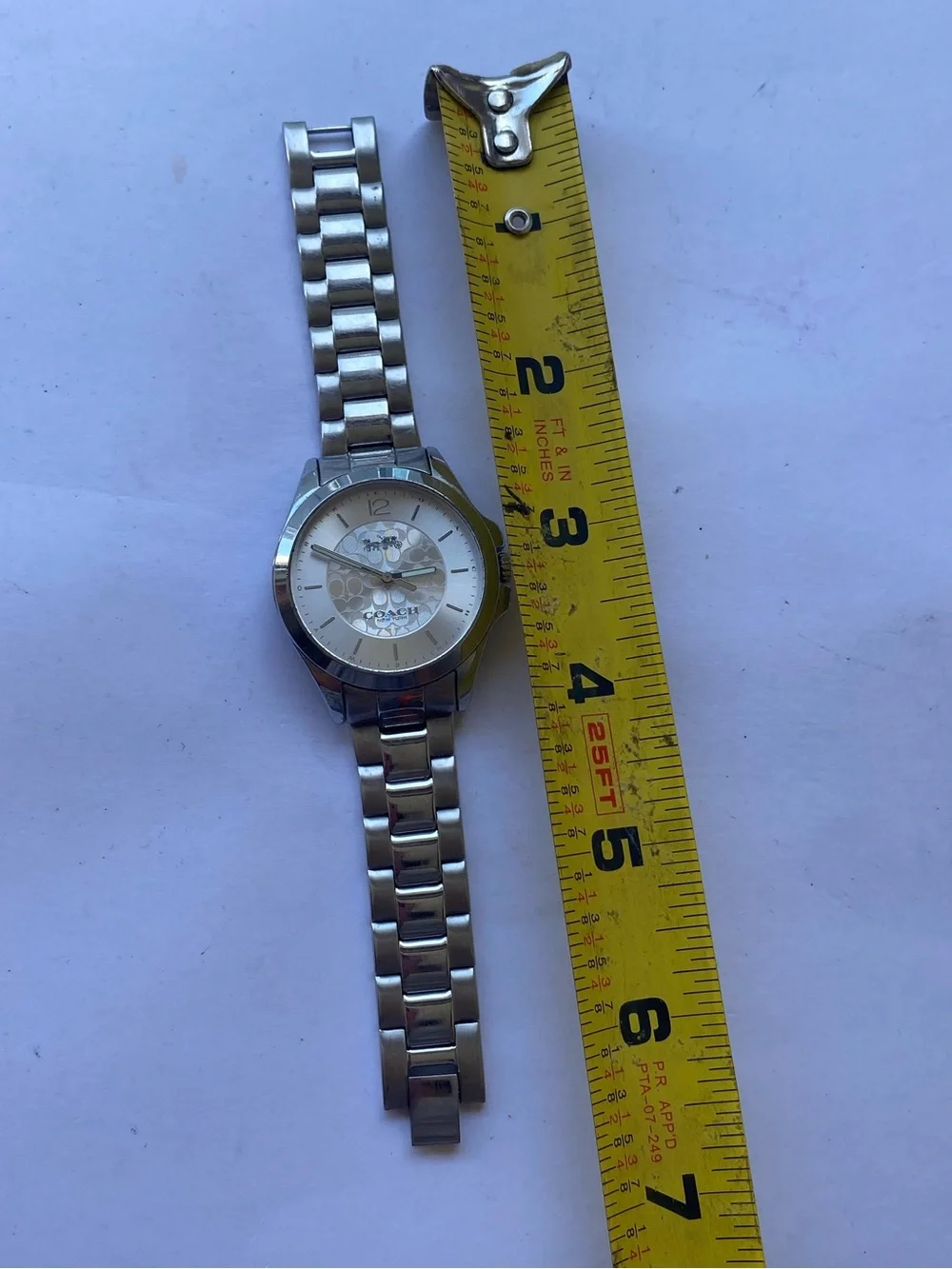 COACH Silver Stainless Steel Signature C Dial Horse Carriage Watch Y2K Preppy
